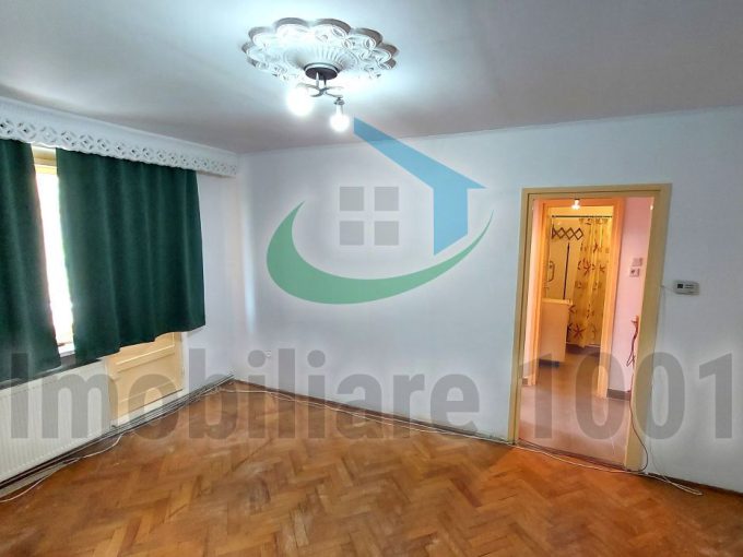 Apartament 2 camere, Dimitrie Cantemir, etaj superior, zona Școlii Nichita Stănescu